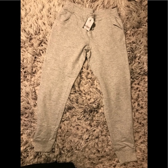 Girl sweatpants/Joggers. - Picture 2 of 2